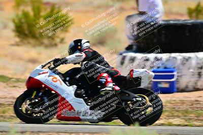 media/Apr-13-2025-TrackXperience (Sun) [[fb1ef998a6]]/Level 2 (Intermediate)/Turn 2 (Session 5)/